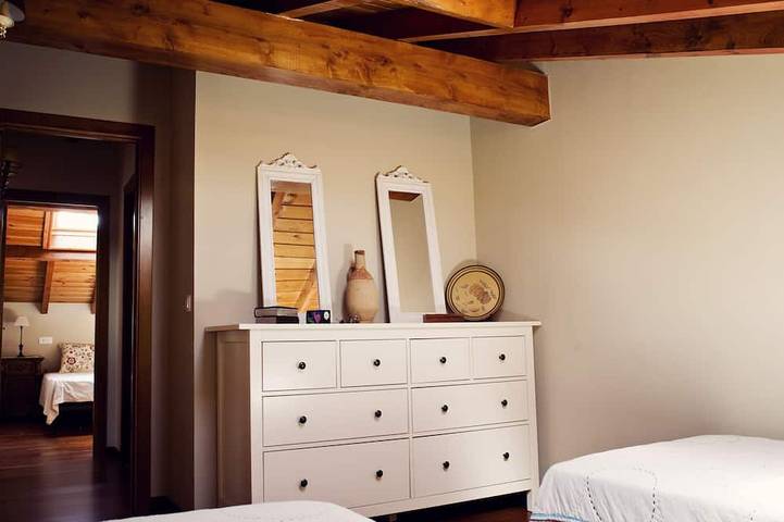 Location de vacances pour 8 personnes, avec piscine à Osséja - 4