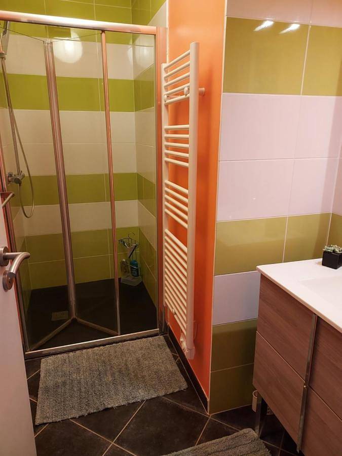 Gîte pour 2 personnes, avec terrasse et jardin à Tonnay-Charente - 2