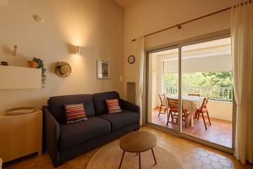 Gîte pour 4 personnes, avec terrasse dans Le Brusc