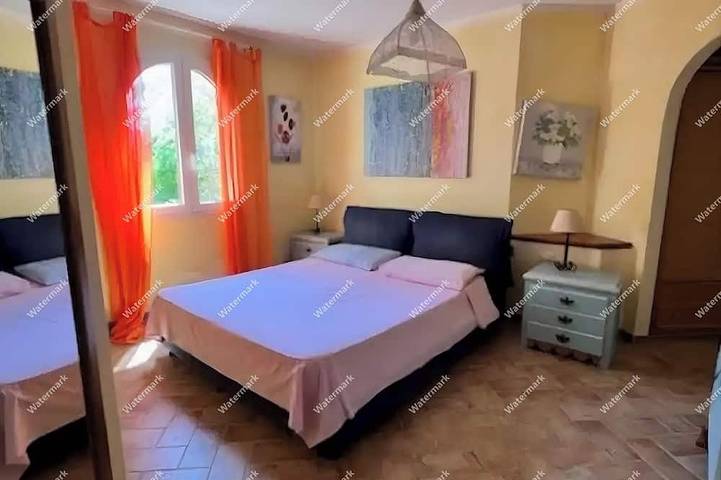 4 zimmer. 2 km von den Stränden von Chia entfernt. rifinitissima. ausgestattet. maximale Privatsphäre in Chia, Domus De Maria