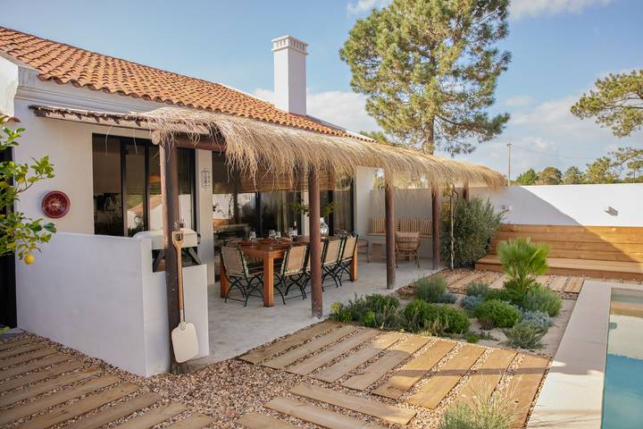 Location de vacances pour 8 personnes, avec jardin et terrasse à Comporta - 2