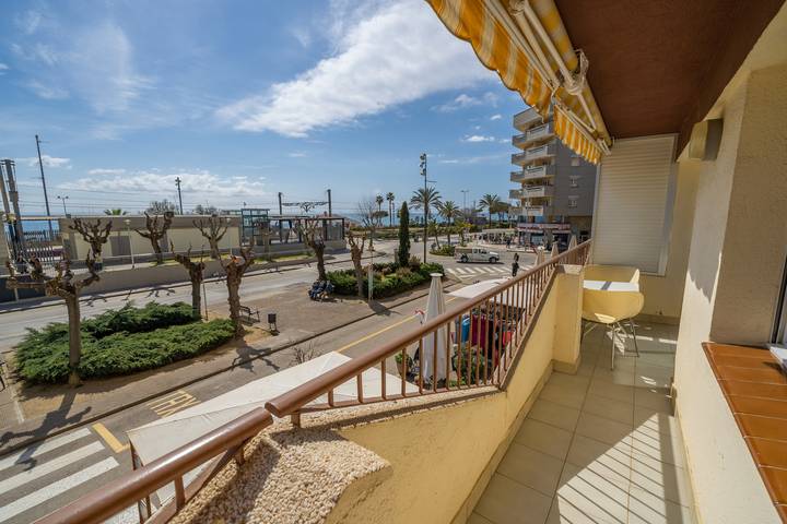 Ferienwohnung für 3 Personen, mit Terrasse in Pineda de Mar - 2