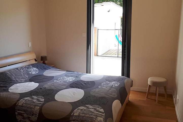 Location de vacances pour 9 personnes, avec jardin à Sérignac - 2