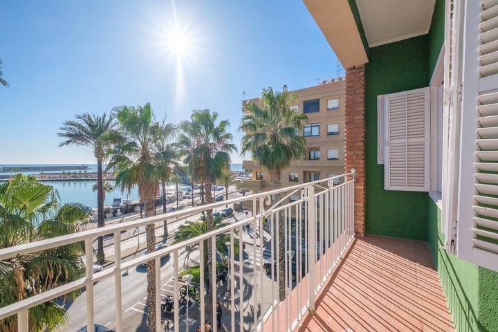Apartamento para 8 personas, con Balcón en Benicarló
