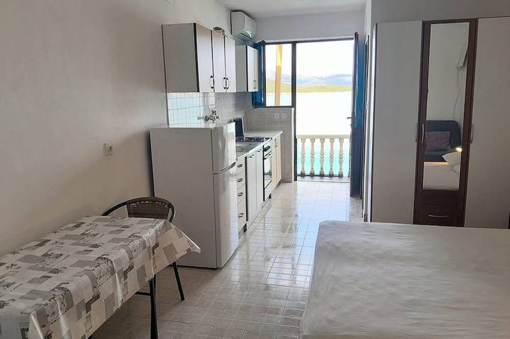 Ganze Wohnung, Studio Appartement am Strand Bucht Pjestata, Peljesac in Dubrovnik-Neretva