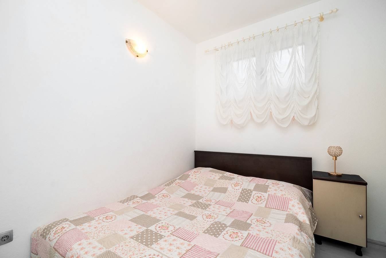Ganze Wohnung, Apartment and Rooms Radojka in Primošten, Šibenik-Knin