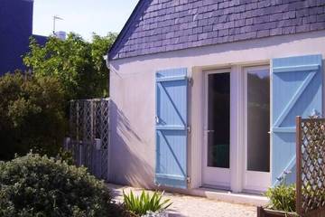 Gîte pour 4 personnes, avec terrasse et jardin dans Plage de la Govelle