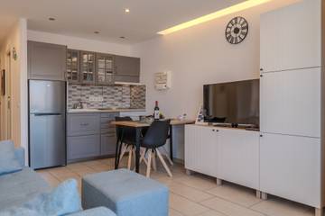Apartment for 3 People in Playa del Camisón, Arona, Photo 3