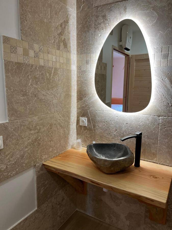 Deluxe Double Room in Lamballe, Cotes-d'Armor