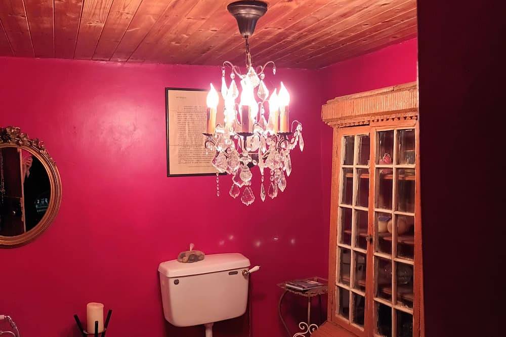 Reethaus voller Kunst und Atmosphäre in County Tipperary