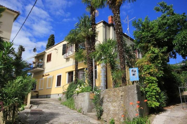 Maison d’hôte pour 3 personnes, avec balcon dans Grad Opatija - 3