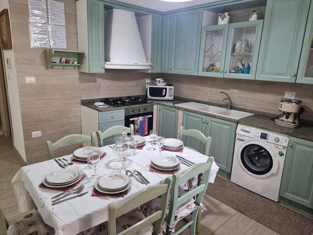 Appartamento intero, Rosy Vacation Home in Monte di Procida, Napoli e dintorni