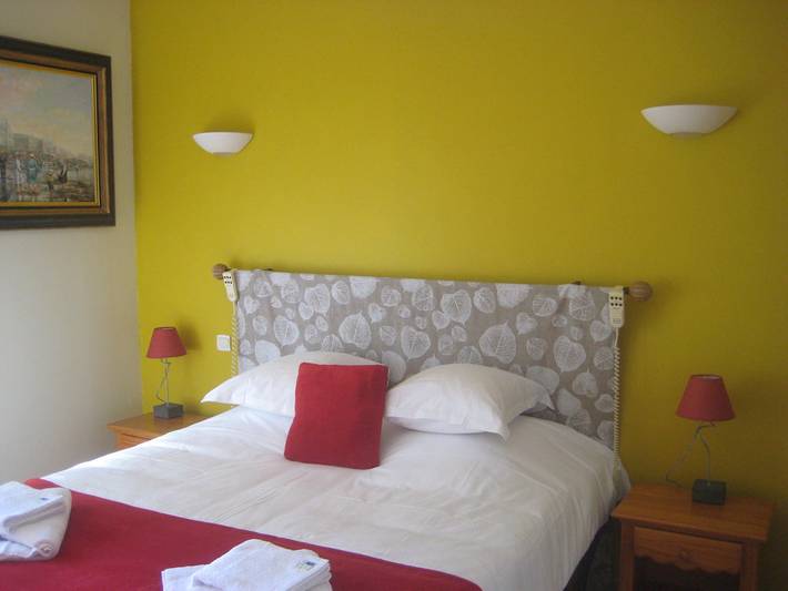 Gîte pour 2 personnes, avec jardin et terrasse à Lézardrieux - 4