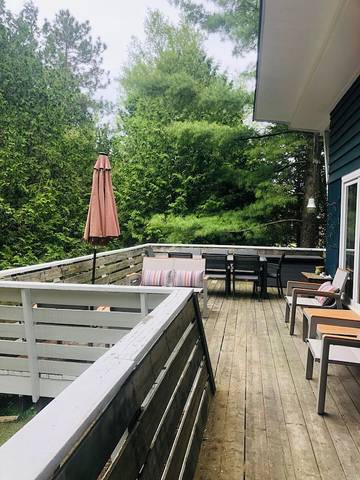 Cottage for 12 Guests in Lambton County, Picture 4
