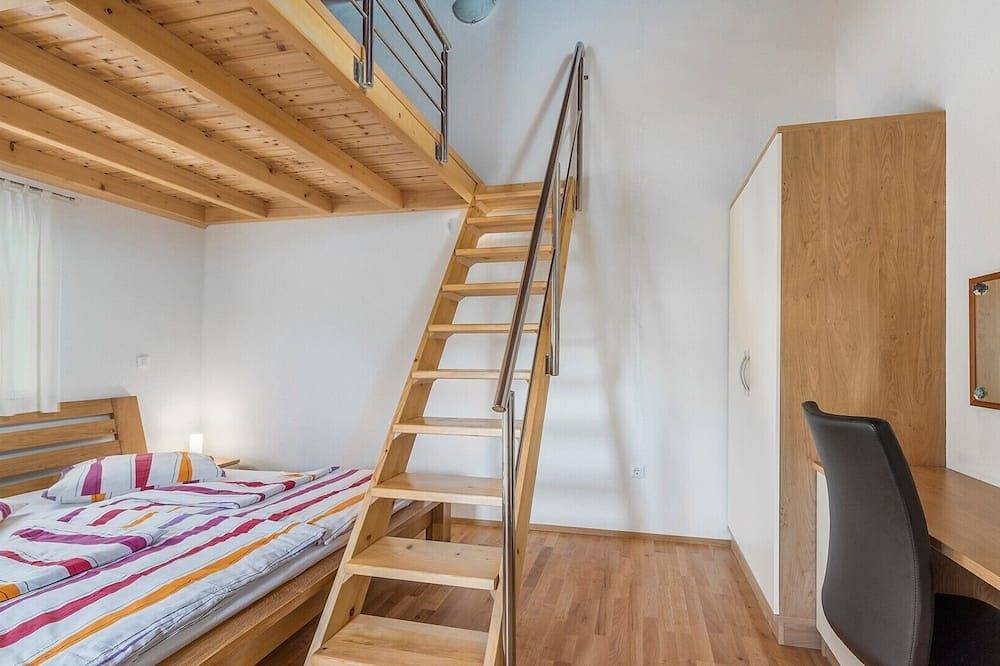 Ganze Wohnung, App Villa Anja / Apartment Bina in Medaki, Istrien
