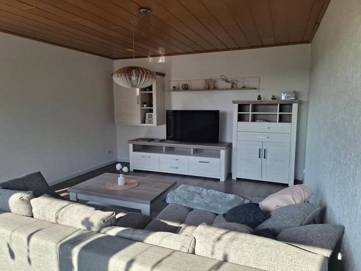 Ferienwohnung für 2 Personen, mit Balkon und Garten sowie Ausblick