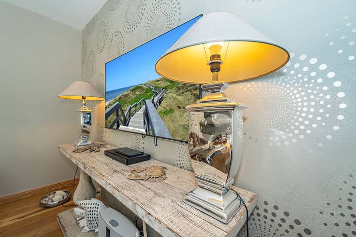 Traumhaftes Ferienhausteil mit Garten und Sauna im Süden von Westerland. in Westerland, Sylt (Gemeinde)