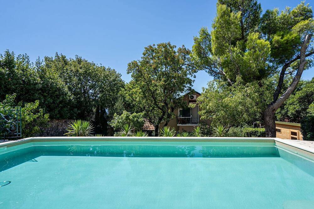Casa vacanza a Kvarn a partire da 513€ a notte