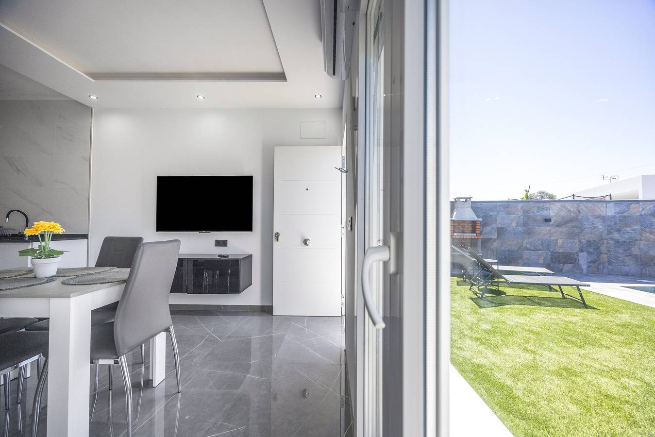 Casa 'Villa El Amanecer Familias o Parejas' con piscina privada y Bbq in Conil de la Frontera, Costa de la Luz