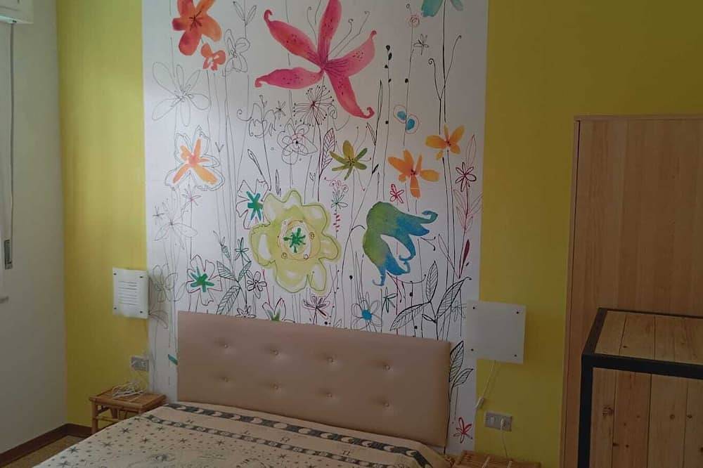 Appartement entier, Apartment 300m from the sea and next to the pine forest - pets allowed in Marina di Cecina, Cecina