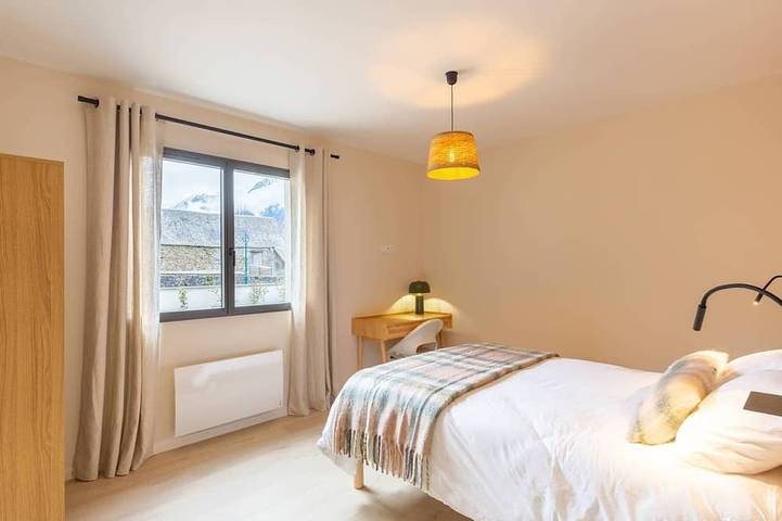 Location de vacances pour 8 personnes, avec jardin à Armenteule - 2