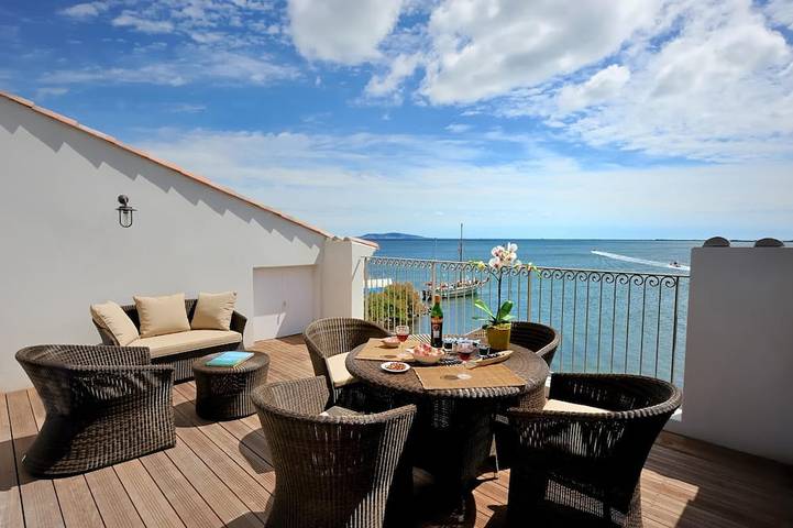 Gîte pour 4 personnes, avec Terrasse dans Port De Marseillan