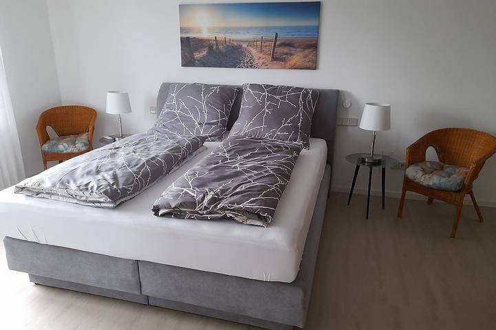 Ferienhaus für 4 Personen, mit Garten und Balkon im Sauerland - 2