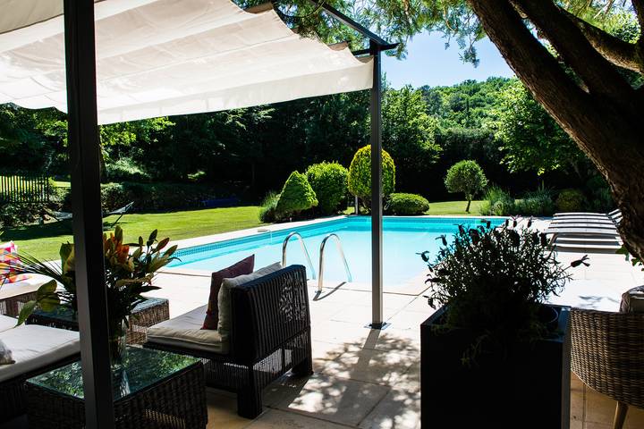 Gîte pour 8 personnes, avec Jacuzzi et Piscine à Sauveterre-la-Lémance - 2