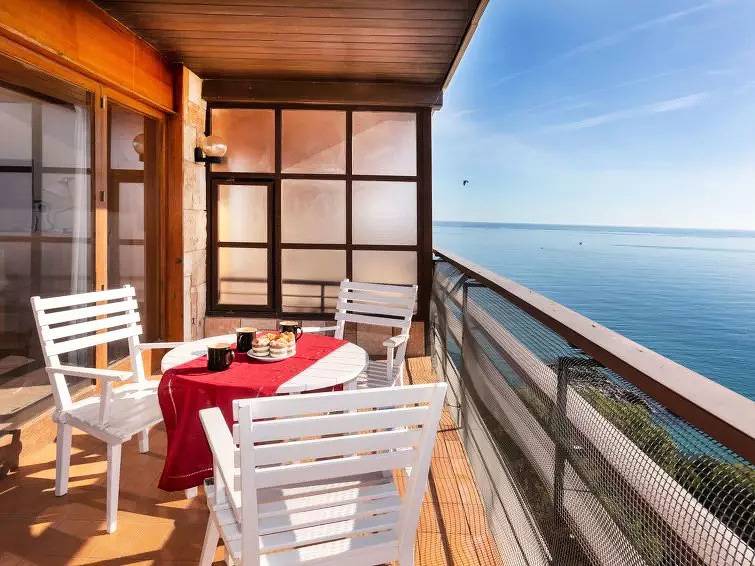 Apartamento entero, 3 estancias 5 personas in Torre Valentina, Calonge