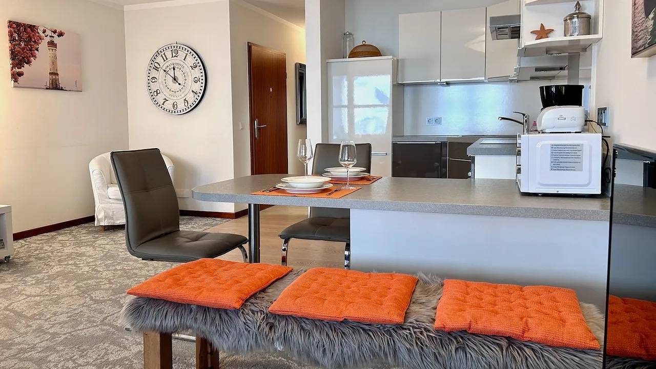 Ganze Ferienwohnung, Ferienwohnung für 2 Personen (60 m²) in Langenargen in Langenargen, Region Bodensee-Oberschwaben