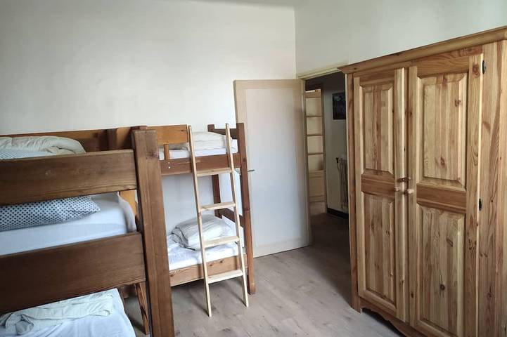 Location de vacances pour 7 personnes, avec jardin, animaux acceptés dans Office De Tourisme De Montgenevre - 4