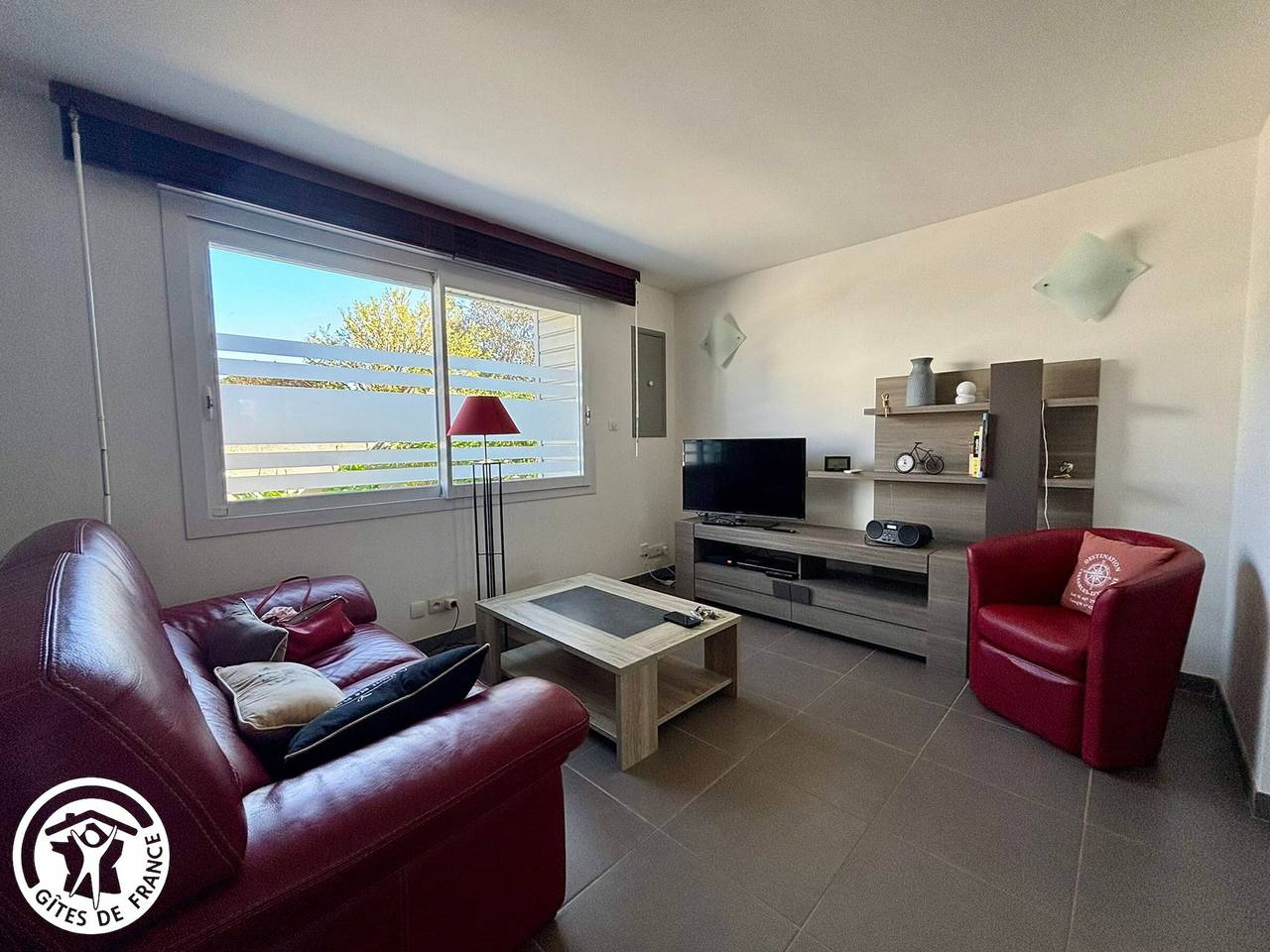 Maison rénovée avec jardin privatif, proche des Sables d'Olonne, parking et Wifi inclus in Château-d'Olonne, Les Sables-d'Olonne