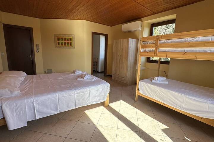 Entire apartment, Trarego Haus - Apartment 5 in Viggiona, Trarego Viggiona
