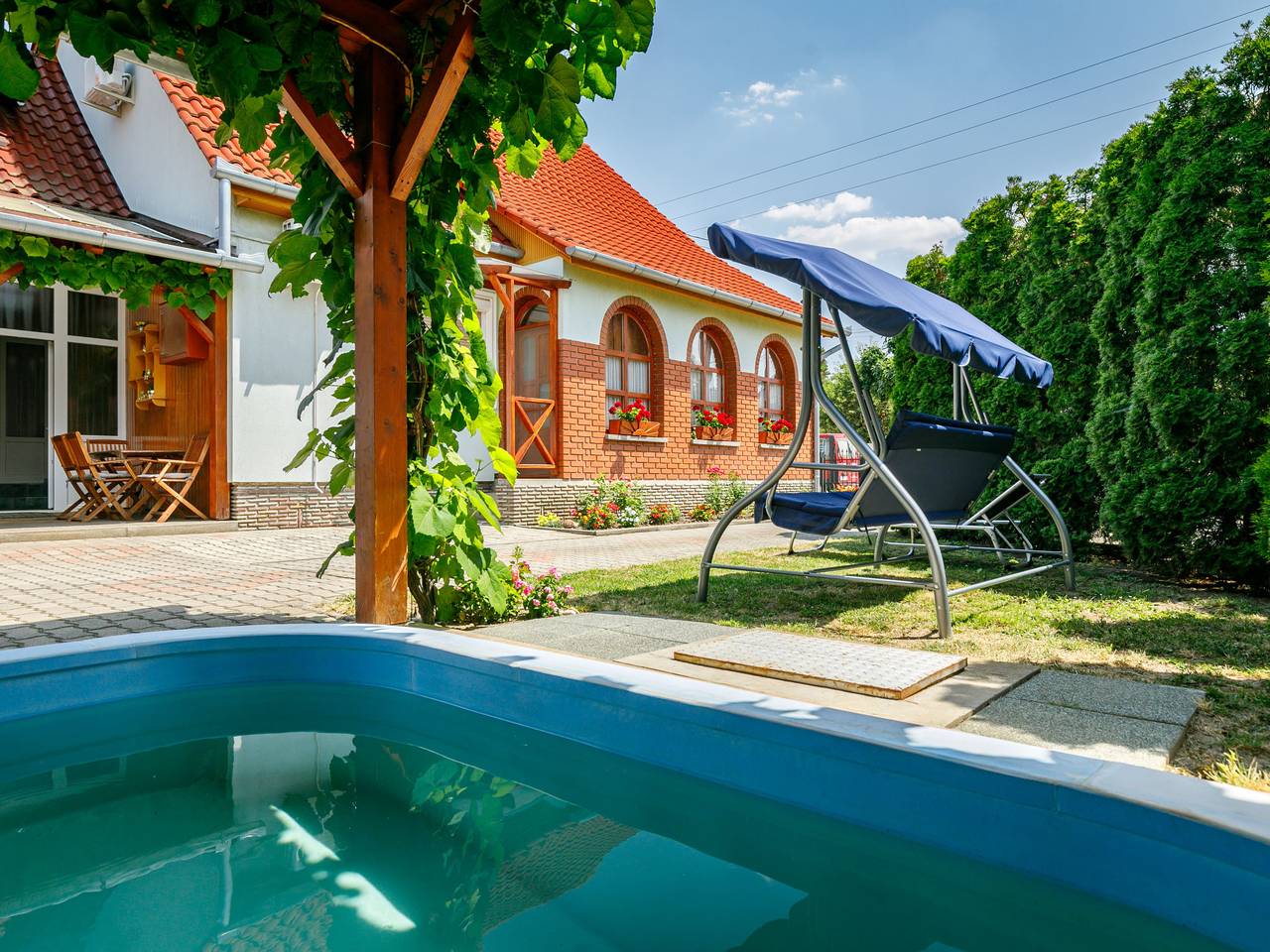 Ganze Wohnung, Swing in Balatonszarszo, Plattensee Südufer