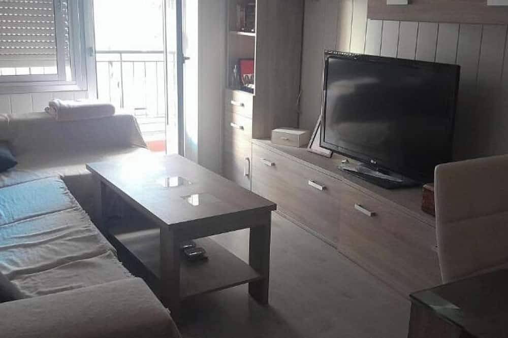 Entire apartment, Apartment in fair area in Albacete, Albacete Province