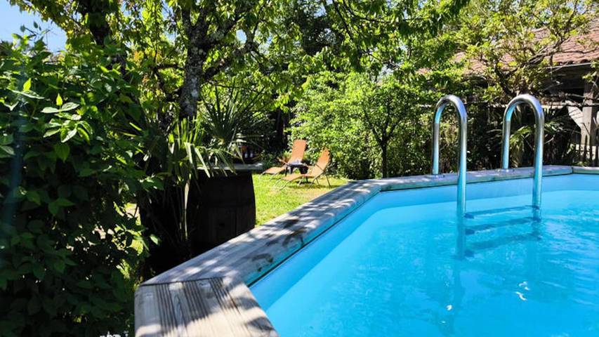 Apartamento de vacaciones para 7 personas, con jardín y piscina - 1