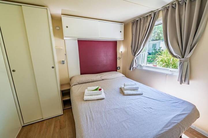 Bungalow für 5 Personen, mit Garten und Pool in Rosolina Mare - 2