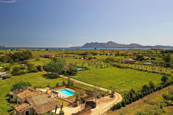 Villa für 4 Personen, mit Garten und Terrasse in Pollença