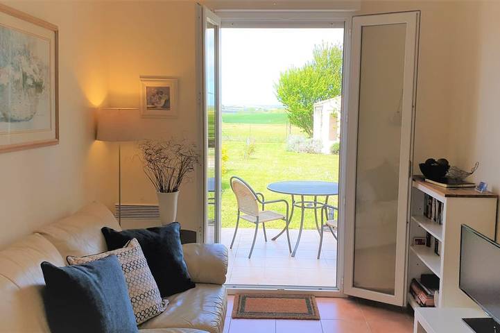 Location de vacances pour 2 personnes, avec terrasse et jardin à Étaules - 3