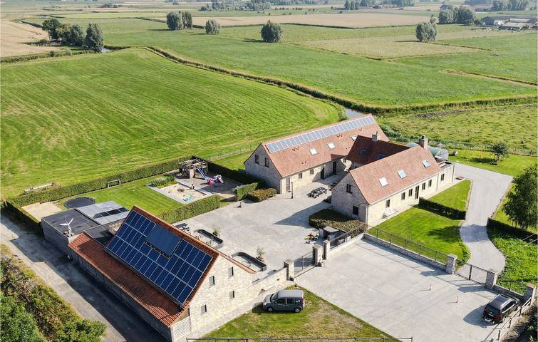Ferienhaus für 30 Personen, mit Whirlpool und Terrasse sowie Sauna und Garten in Flandern - 4
