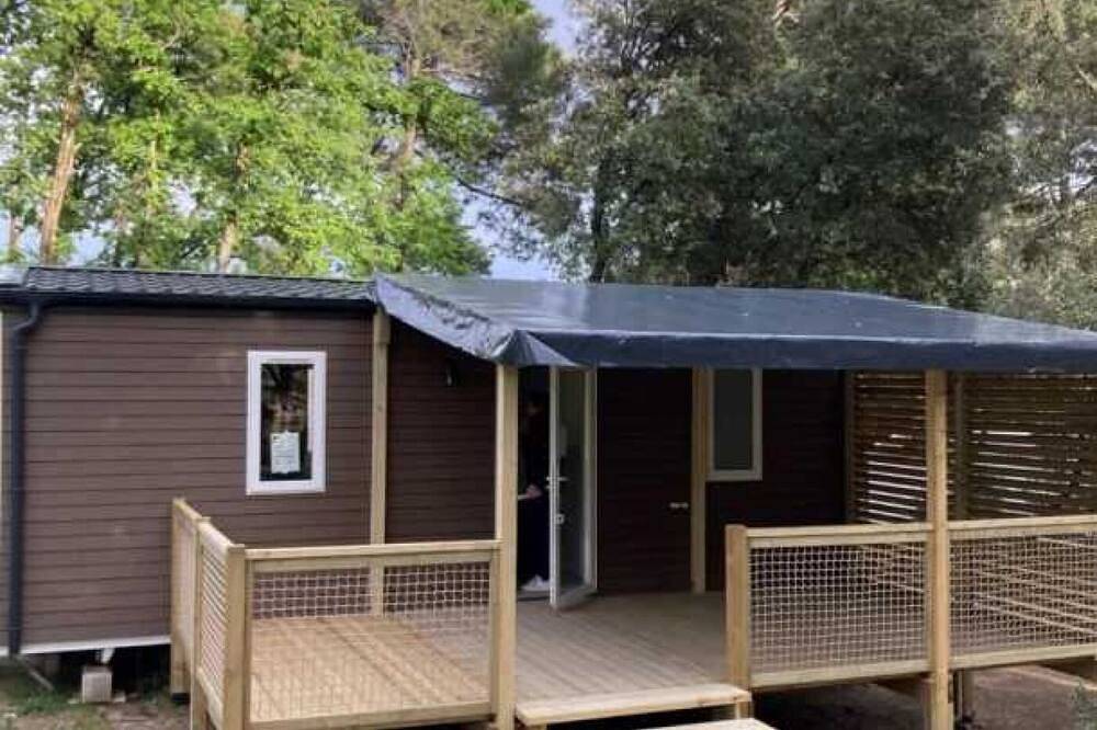 Camping 3 étoiles - Piscine  - eehcia in Bollène, Vaucluse