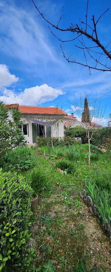 Appartement de vacances pour 4 personnes, avec jardin, animaux acceptés