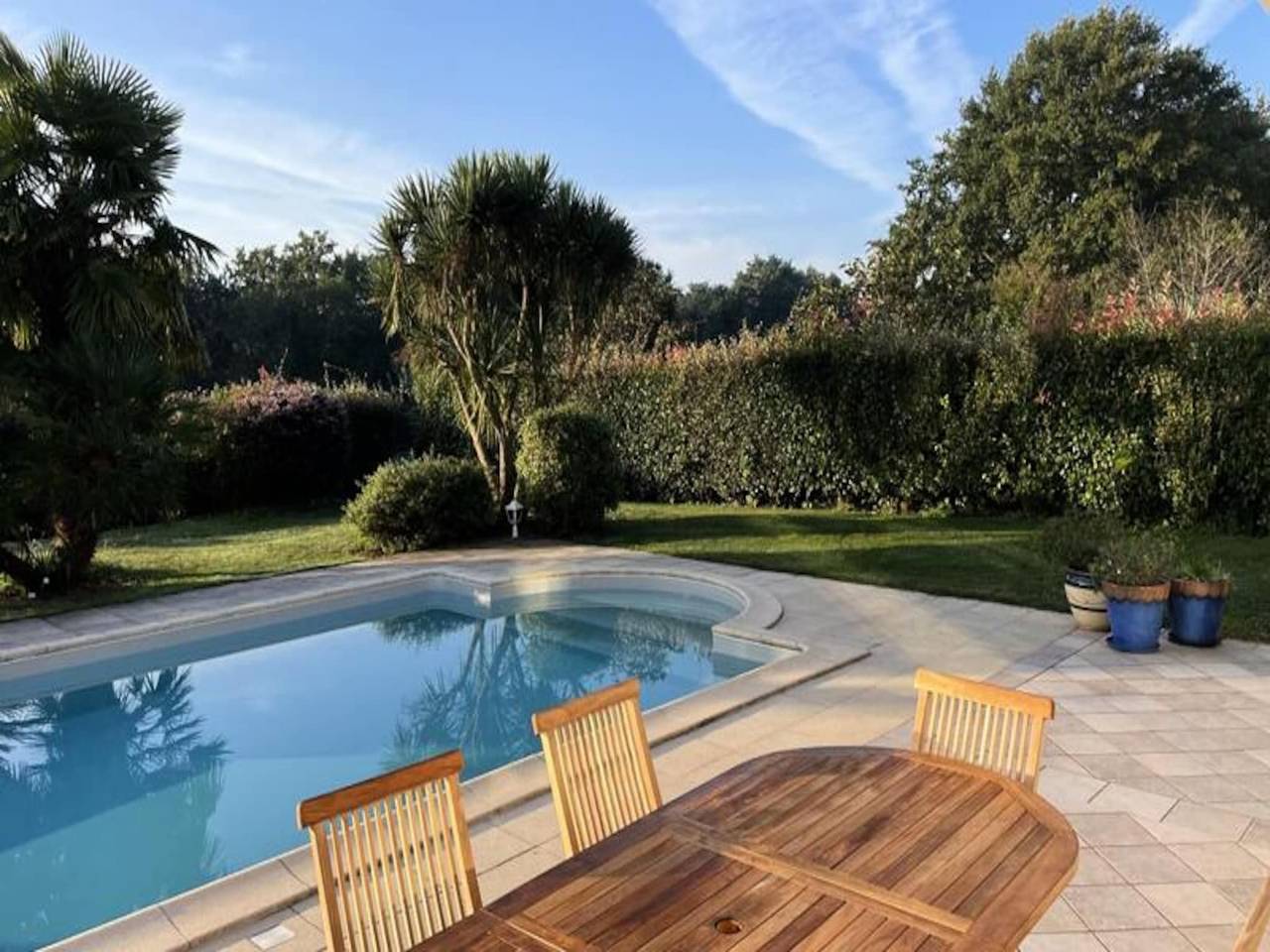 Ganze Wohnung, Hהuser & Villen f�r 10 Personen in Bassussarry, Bayonne und Umgebung