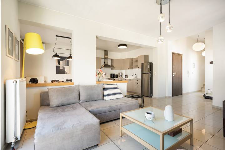 Entire apartment, Apartment 'Anthi's' with Mountain View, Wi-Fi and Air Conditioning in Limenas Chersonisou, Iraklio-Heraklio region
