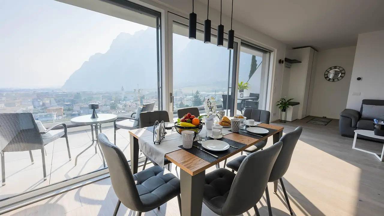Appartement de vacances entier, Ferienwohnung für 4 Personen (70 m²) in Riva Del Garda in Riva del Garda, Montagnes autour du lac de Garde