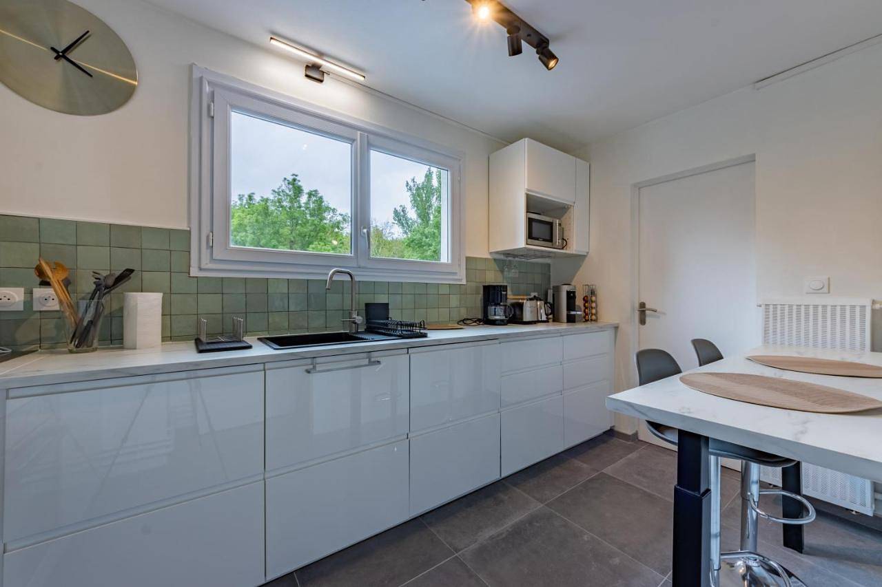 Appartement entier, Three-Bedroom Apartment in Quint-Fonsegrives, Toulouse et ses environs