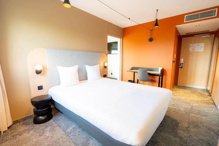 Hôtel pour 2 personnes, avec terrasse, animaux acceptés à Bezannes - 3