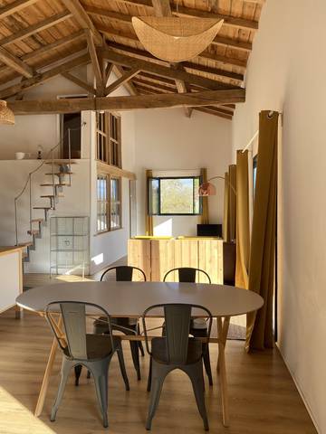 Gîte pour 4 personnes, avec piscine ainsi que terrasse et jardin à Mauléon-d'Armagnac