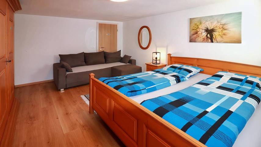 Gîte pour 5 personnes, avec balcon et vue à Kandergrund - 4