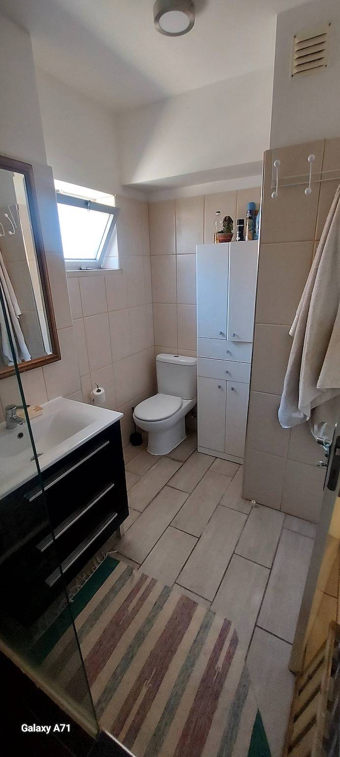 Warmes Doppelzimmer Central Beach Lisbon Parkplatz in Halbinsel von Setúbal